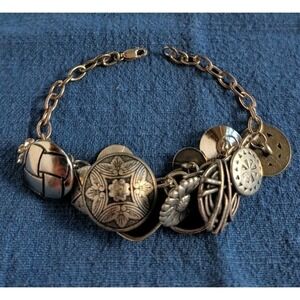 Silver Tone Engraved Metal Button Charm Bracelet Glass Accents,‎ Floral Abstract
